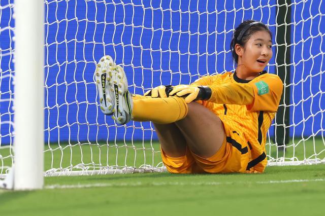 乐鱼-FIFA关注刘晨成长：女足应感谢她13岁时放弃滑雪